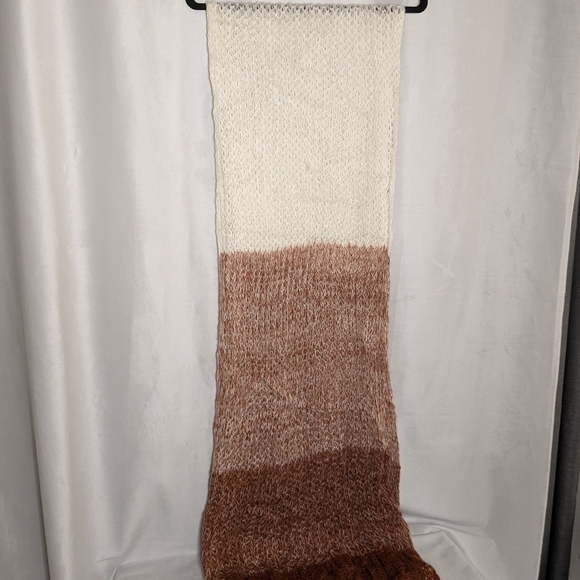 Prana Lindsy Scarf - Ombre - Picture 3 of 6